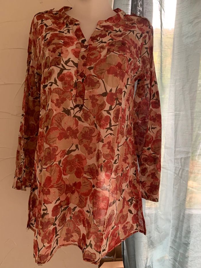 Blouse Armand Thierry fleurie manches longues taille 38 - photo numéro 2