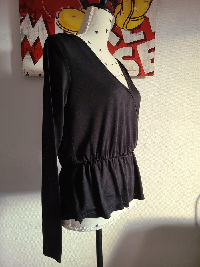 Haut cache coeur taille S - photo numéro 4