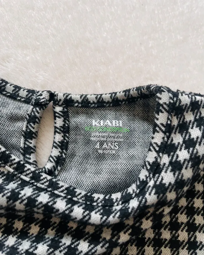 Robe vichy noire et blanche 4 ans - Kiabi - photo numéro 6