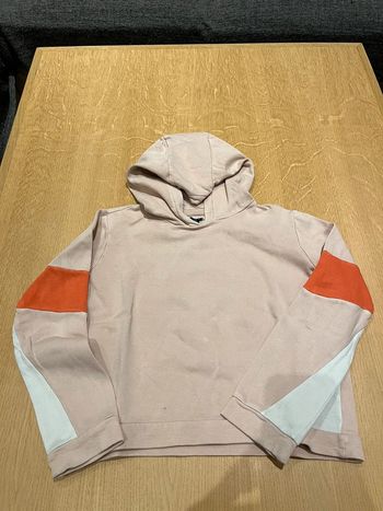 Sweat à capuche kiabi taille 10 ans