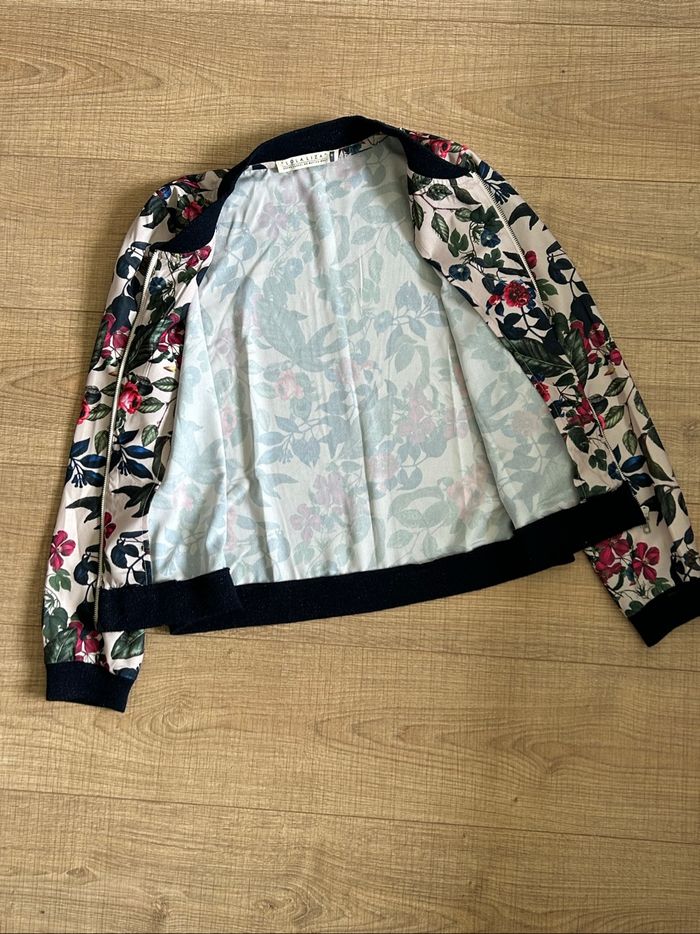 Veste légère fleurie LolaLiza taille M excellent état - photo numéro 9