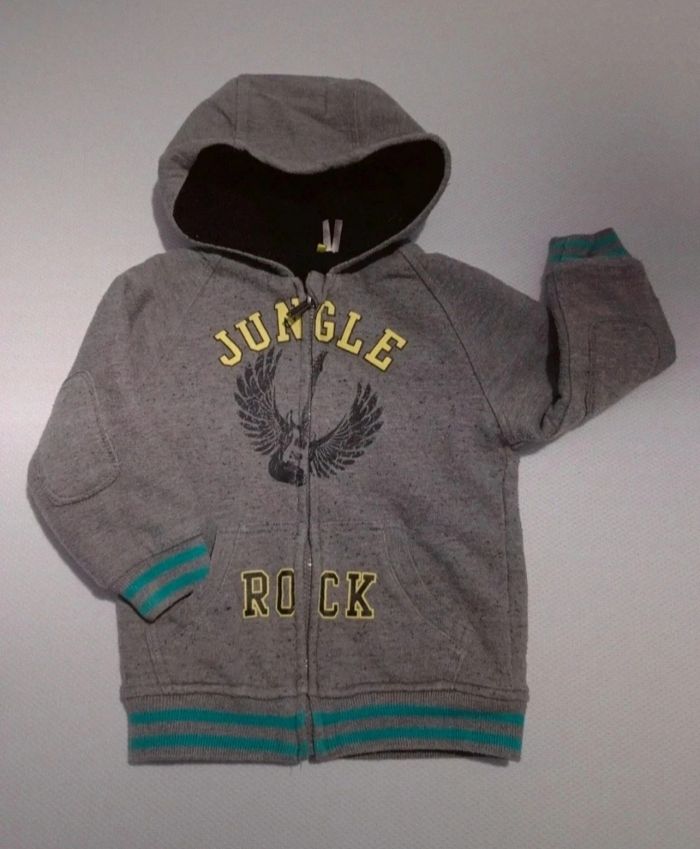 Blouson molletonné à capuche 4 ans