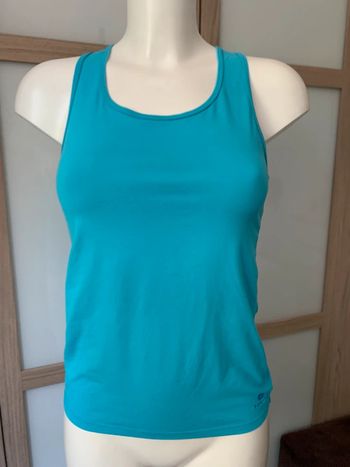 Teeshirt de sport turquoise taille 38
