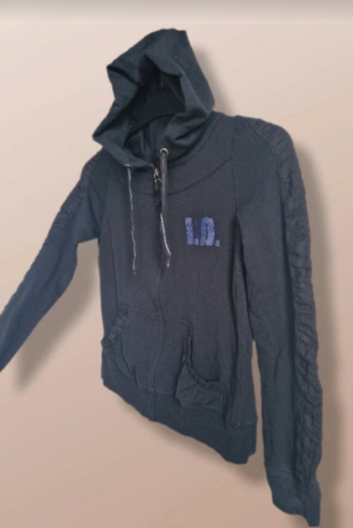 🧥Sweat à capuche noir Spirituel Casual Dept Taille M - photo numéro 3