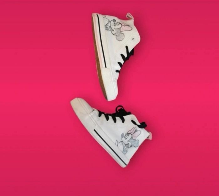 Baskets montantes blanches Minnie Mouse pointure 29 - photo numéro 4