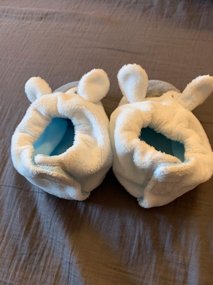 Chaussons enfants blancs - photo numéro 2
