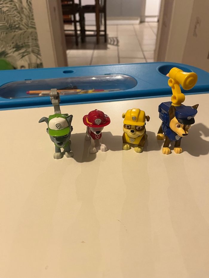 Lot de 4 figurines pat patrouille - photo numéro 2