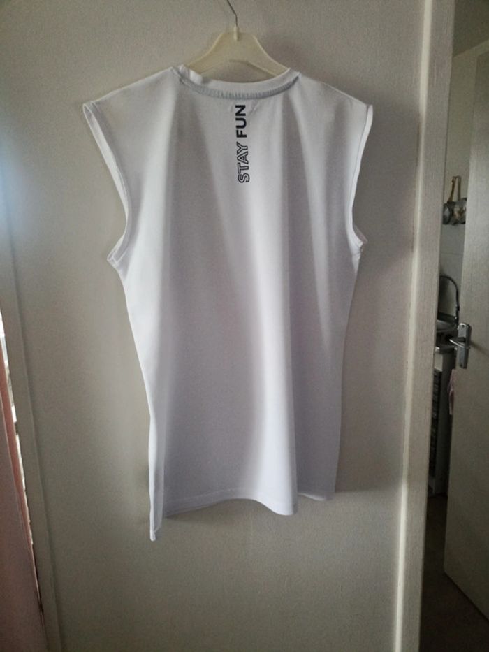 Débardeur blanc - photo numéro 3