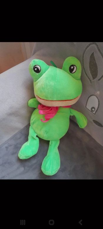 Peluche grenouille