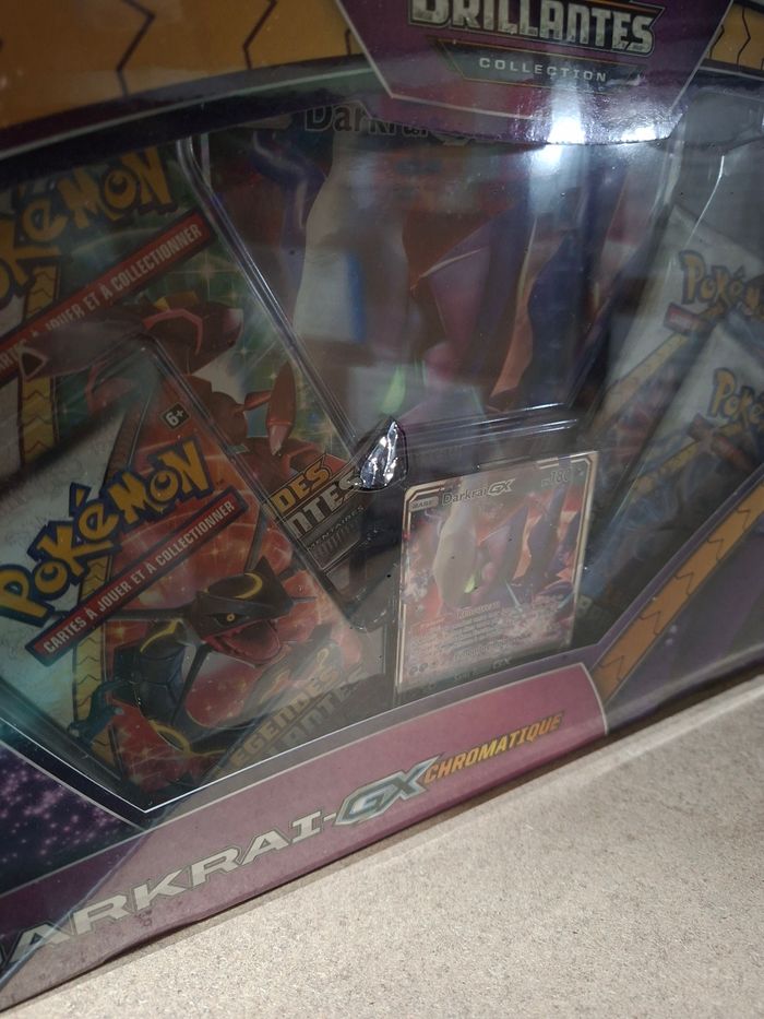 Pokémon Coffret Darkrai GX Chromatique Légendes Brillantes - photo numéro 4