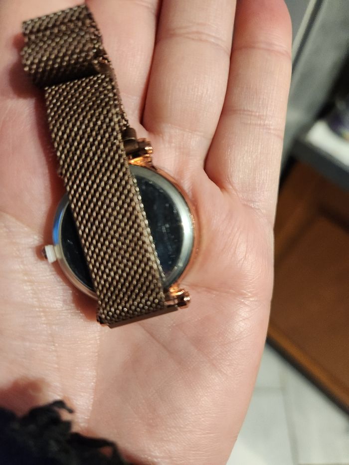 Montre femme - photo numéro 3