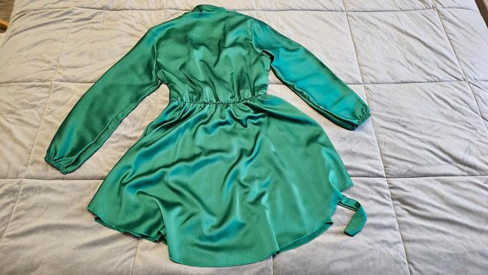 Robe femme - photo numéro 2