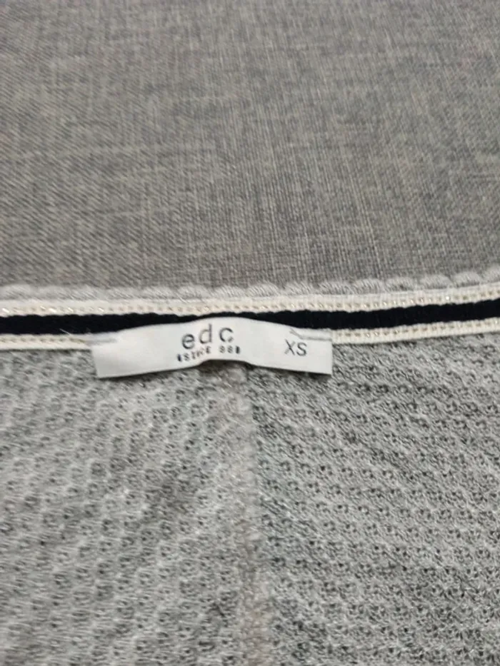 C62 pull gris esprit XS - photo numéro 3