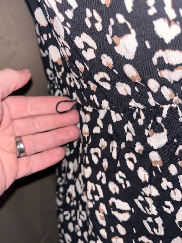 Robe leopard C&A taille 44 - photo numéro 3