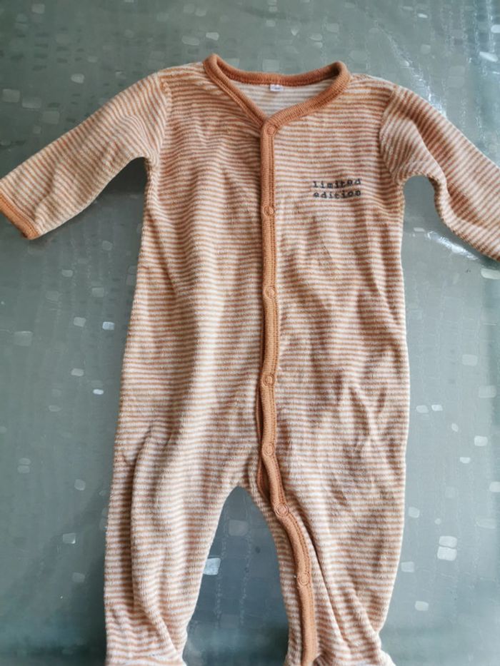 Pyjama bébé