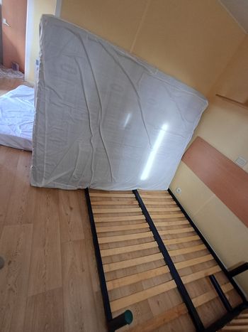 Matelas 140x15x190 +sommier