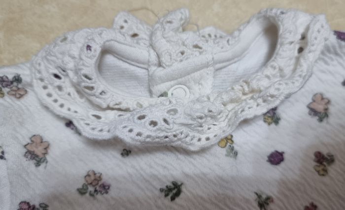 11 Body à fleurs Primark 1 mois - photo numéro 3