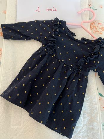 Robe 1 mois kiabi