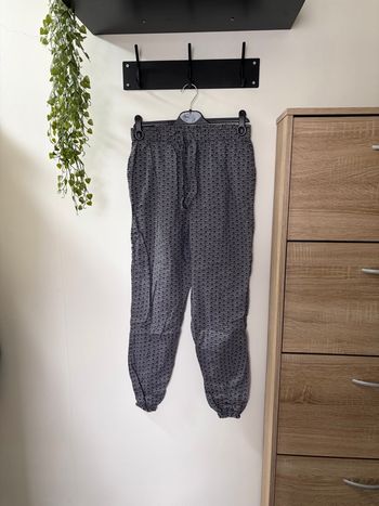 Pantalon in extenso taille S 