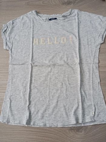 T-shirt Hello ! Okaïdi fille taille 12 ans en bon état