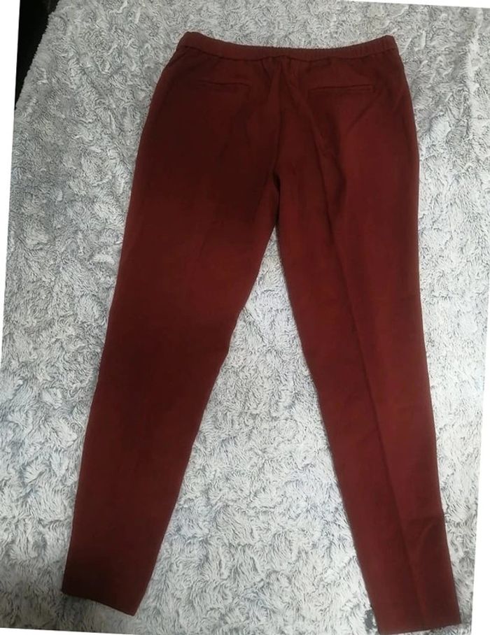 pantalon et legging Galeries Lafayette rouge taille 44 - photo numéro 2