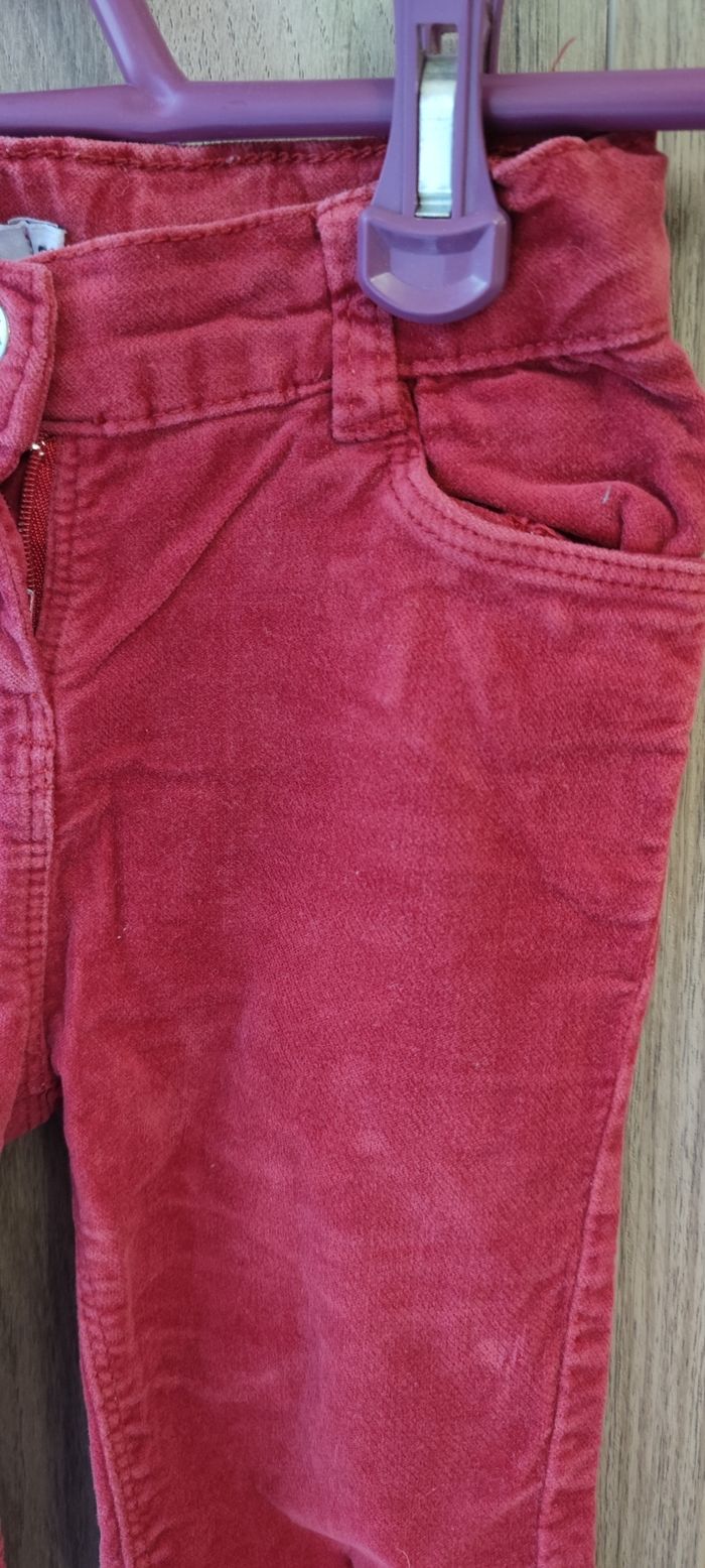 Pantalon rouge - photo numéro 2