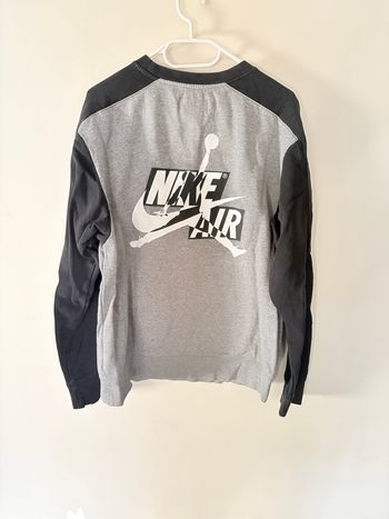 Pull Nike 