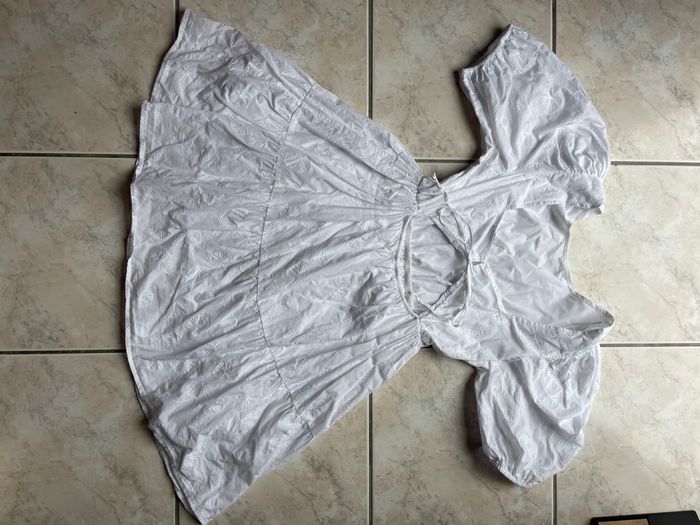 Robe - photo numéro 3