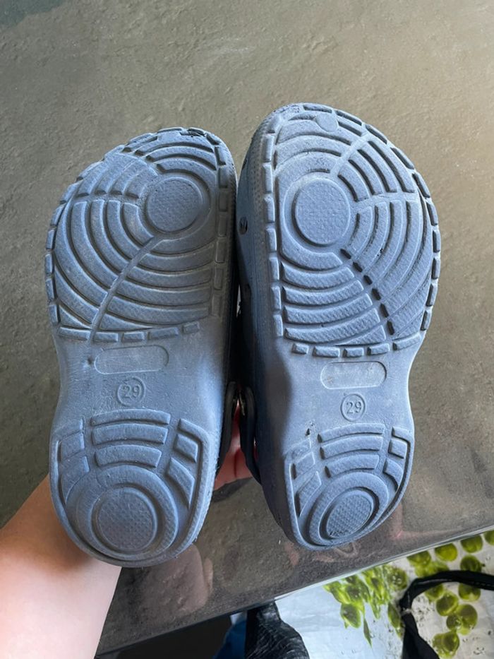 « Crocs » - photo numéro 2