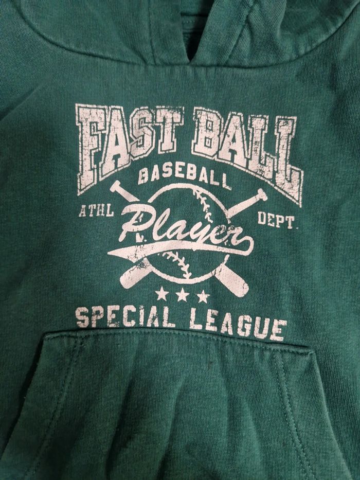 Pull avec capuche vert - photo numéro 2