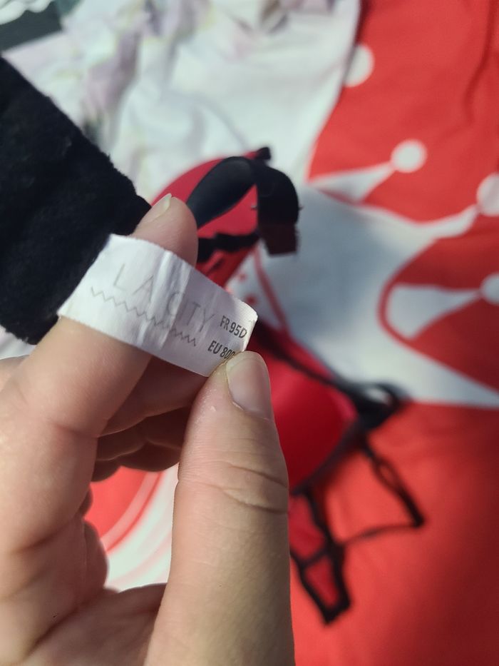 Soutiens-gorge - photo numéro 4