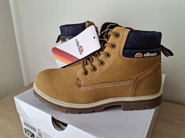 Bottines Ellesse 36 - photo numéro 4