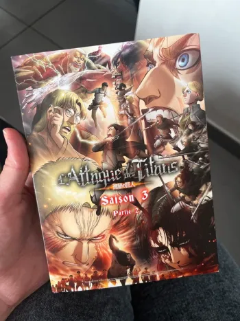 Coffret DVD L’Attaque des Titans – Saison 3 Partie 2 + livret
