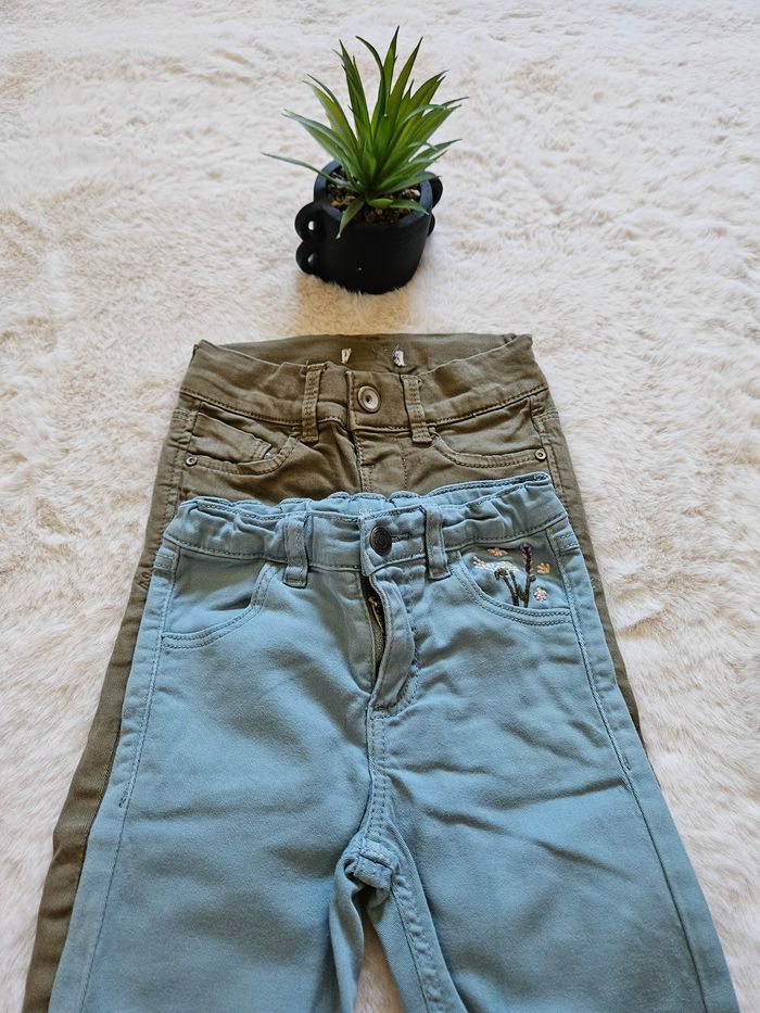 🌟Inconnu - Lot de 2 jeans - Taille 4 ans - photo numéro 3