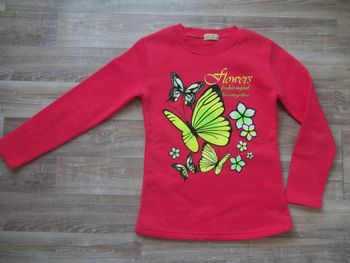Sweat (2) rouge papillons M.M 12