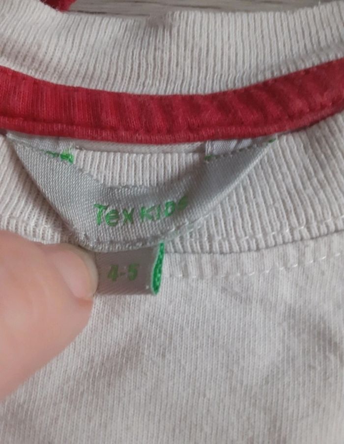 Lot Tee-shirt manches longues 5ans - photo numéro 2