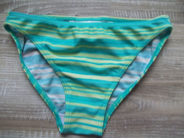 Bikini turquoise DPAM 8 ans - photo numéro 2