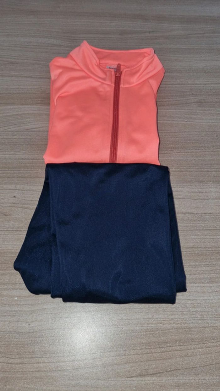 Survêtement decathlon 5/6ans