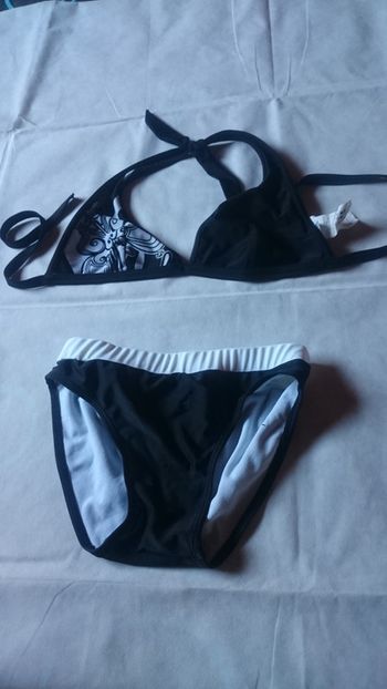 Lot de maillot de bain deux pieces 90 b