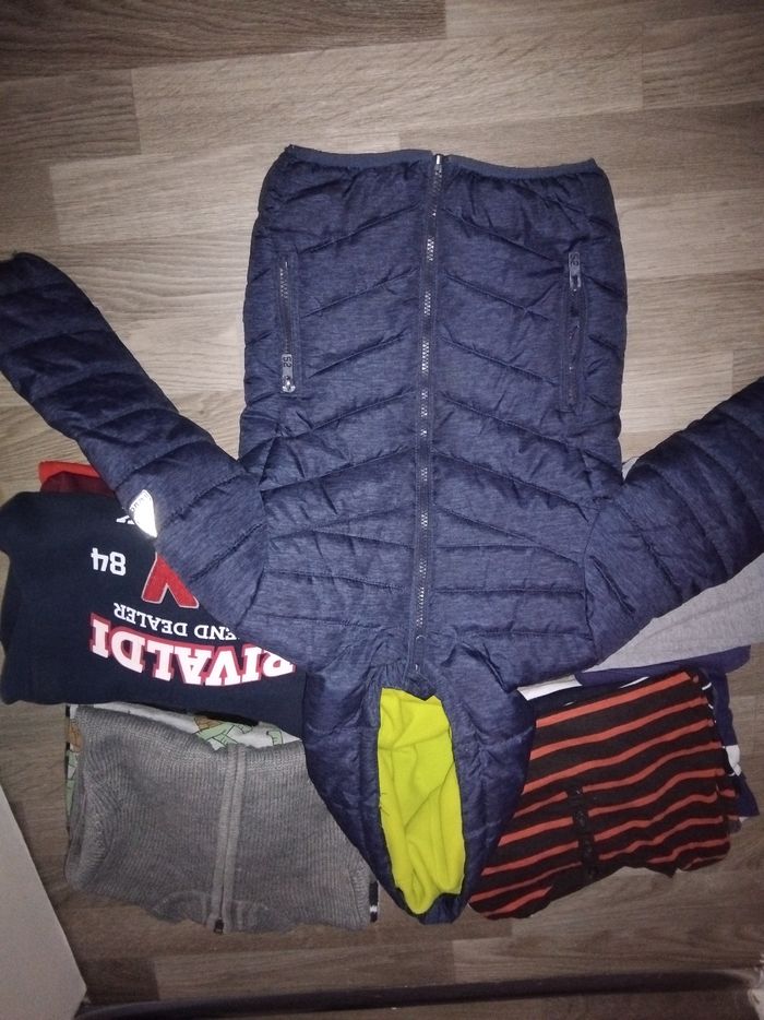 Lot de vêtements garçon 5/6 ans - photo numéro 8