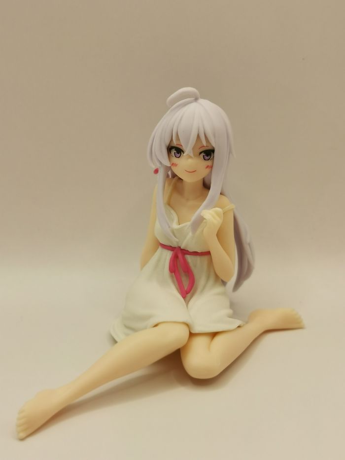 Figurine Elaina Wandering Witch