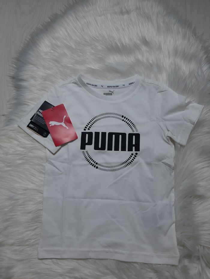 Tee-shirt Puma taille 5/6 ans - photo numéro 2