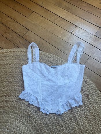 Top en dentelle