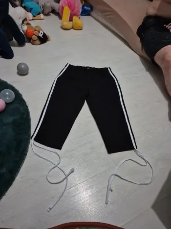 Pantacourt jogging noir