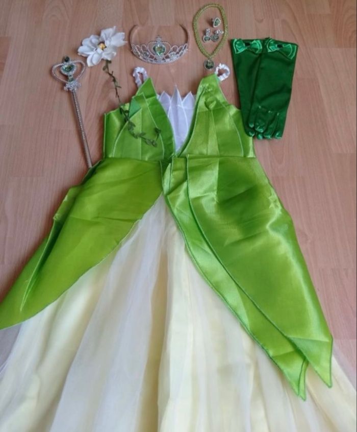 Déguisement robe de princesse fleur 6ans - photo numéro 4