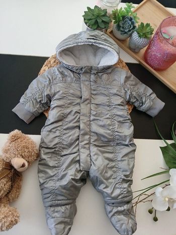 Combinaison hivers garçon Taille 3 mois🌿🦊