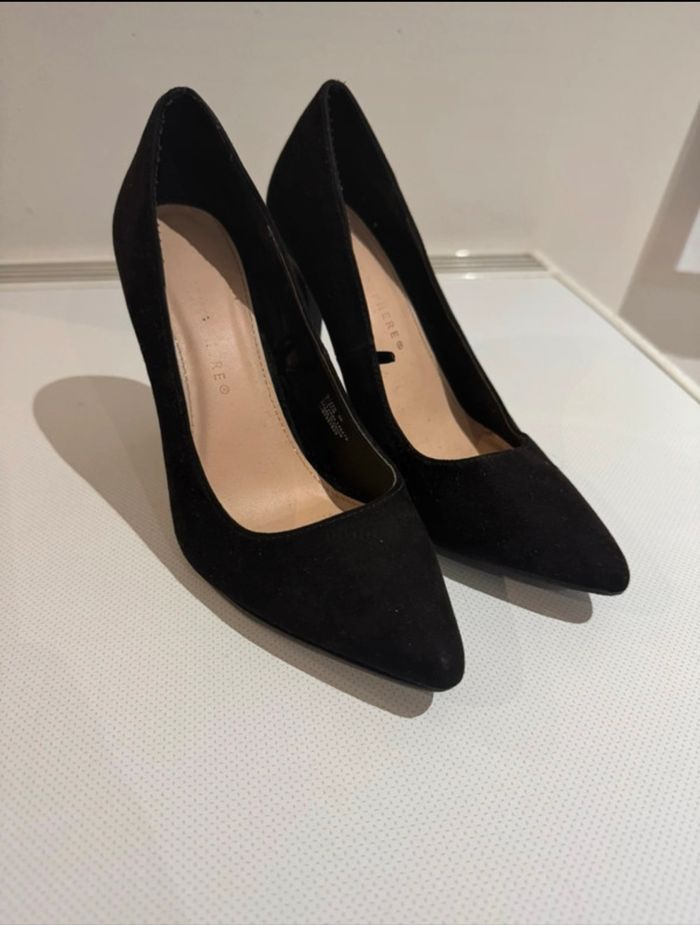 Talon basique en daim