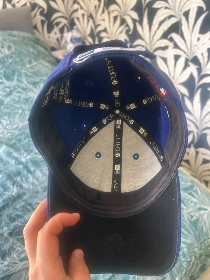 Casquette new éra en état - photo numéro 2