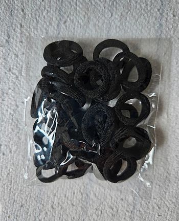Élastique cheveux-diamètre 2cm -noir -Neuf 💫