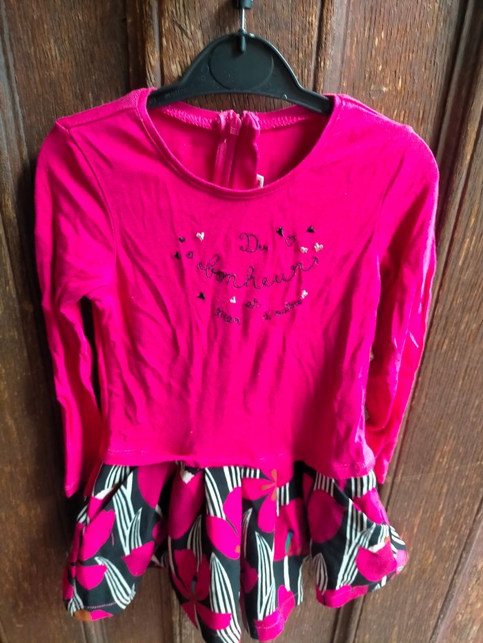 Très jolie robe Catimini 4 ans